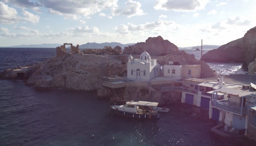 Greece 1015  x 580